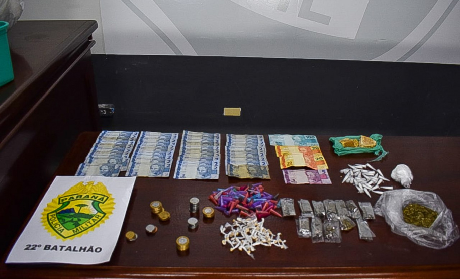 Com a Operação Spazzare, PM cumpre nove Mandado de Busca e Apreensão sobre o tráfico de drogas, em Colombo (PR)