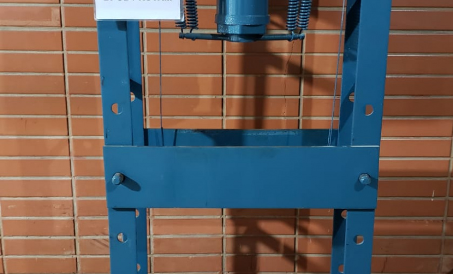 Refinaria de droga improvisada em residência é encontrada pelo BPGd em Piraquara, na RMC