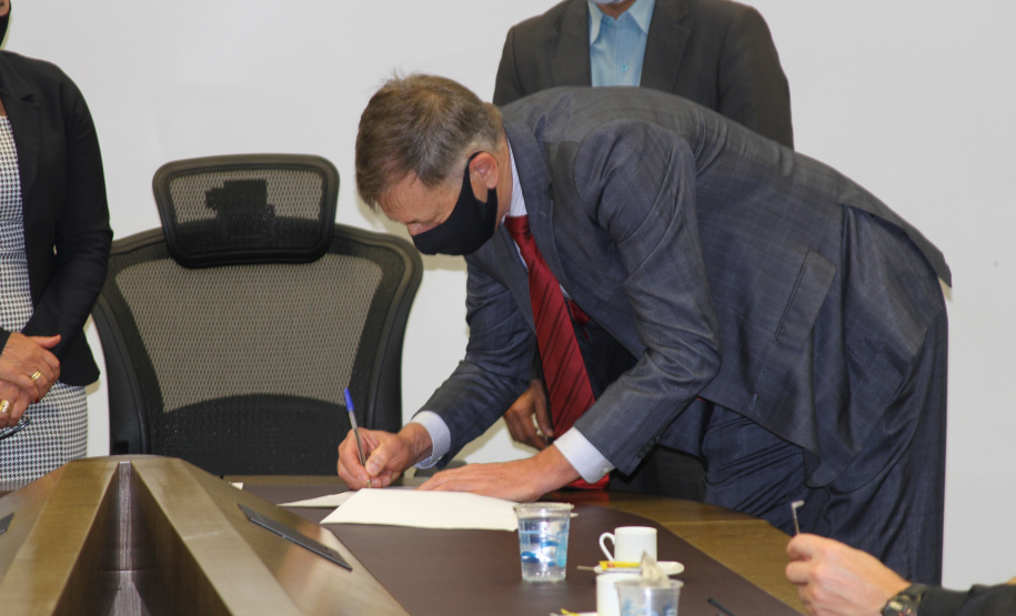 Segurança e prefeitura de Pinhas vão compartilhar informações