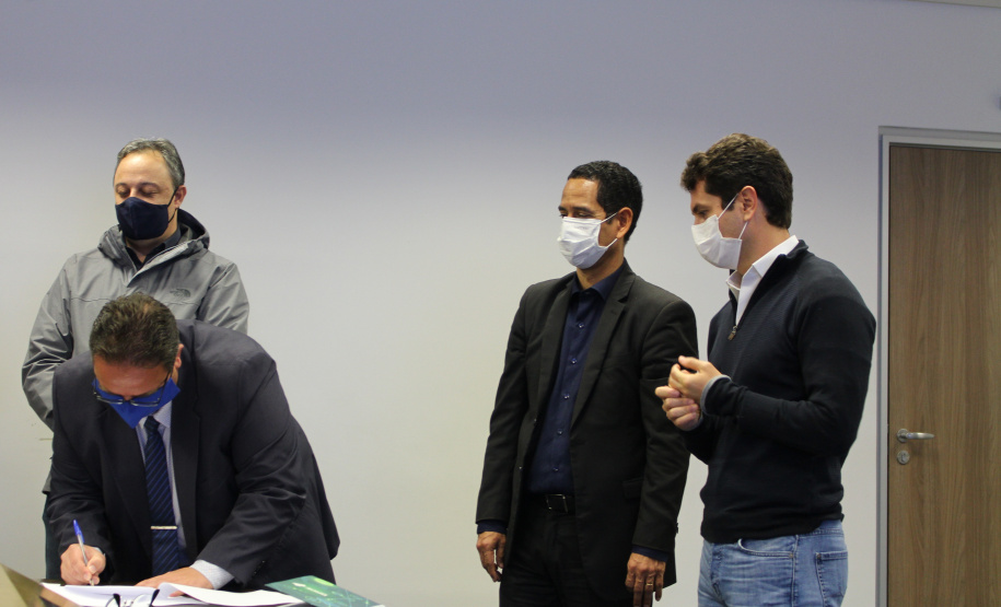 Segurança Pública e Prefeitura de Campina Grande do Sul assinam Resolução Conjunta