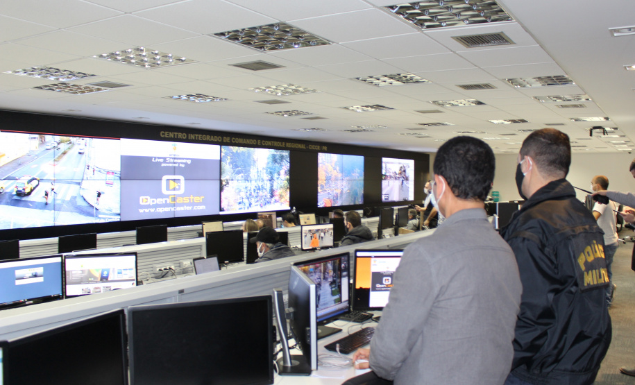 Esquema de segurança da Polícia Militar garante manistestações pacíficas neste domingo