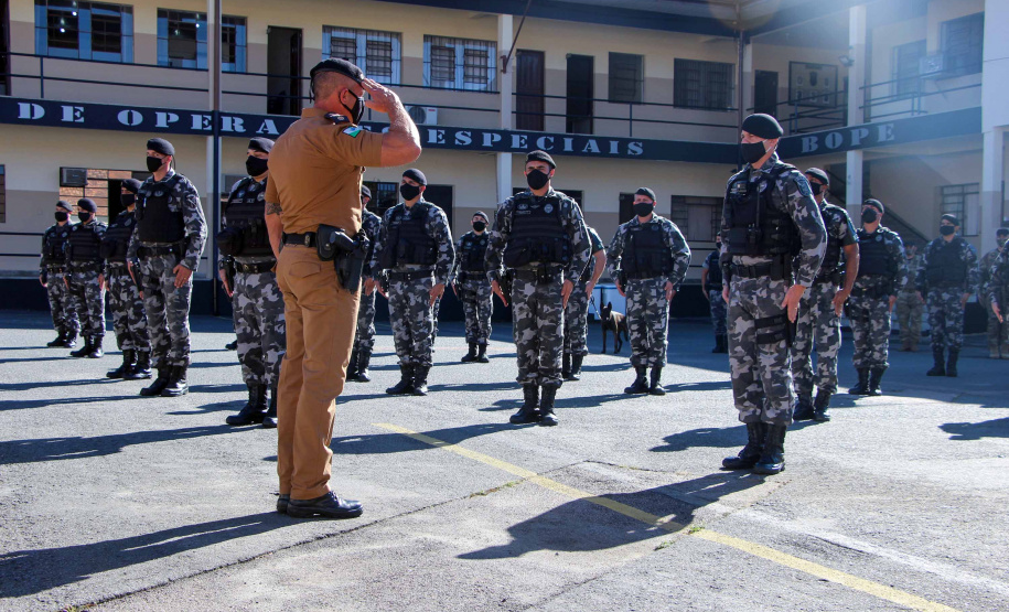 Dia Nacional do Policial e Bombeiro Militar é marcado com homenagem a policiais do BOPE que morreram em serviço