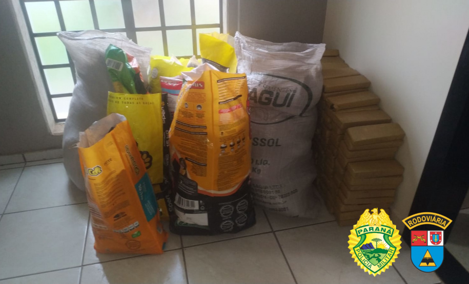 Com duas abordagens, Batalhão Rodoviário apreende mais de 700 quilos de maconha no Interior do estado