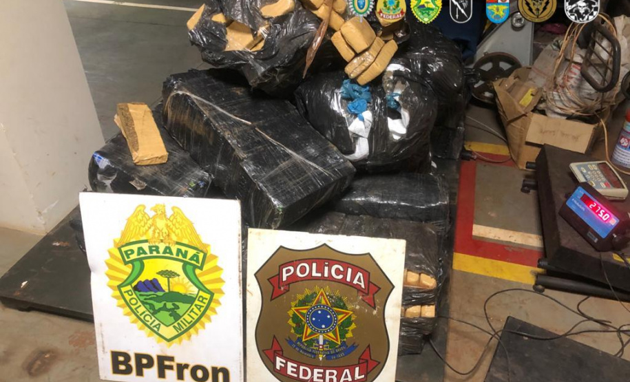 Equipes da Operação Hórus apreendem 300 quilos de maconha em Guaíra