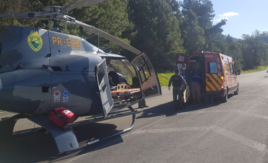 Em Campo Largo, vítima de acidente de carro é resgatada por aeronave da Polícia Militar