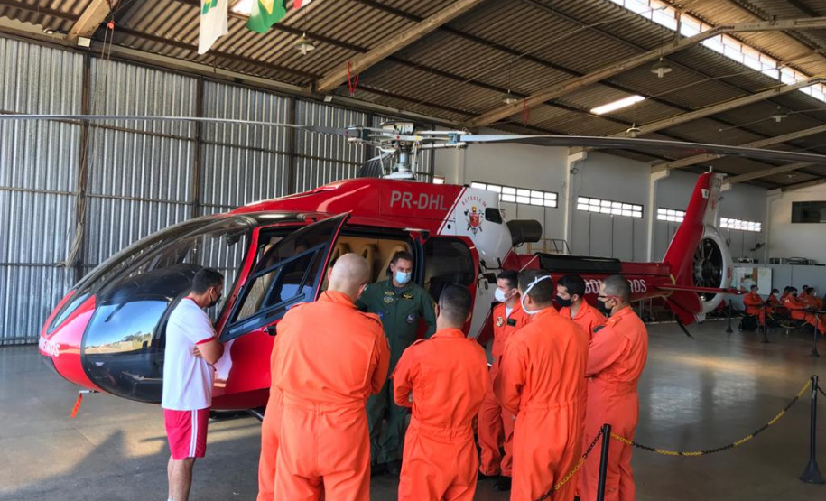 Operadores do BPMOA fazem treinamento com aeronave para Grupamento Aéreo do Corpo de Bombeiros do Distrito Federal