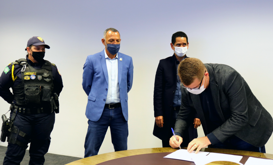 Segurança Pública e Paranaguá vão compartilhar informações