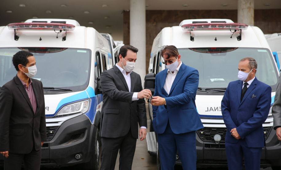 Estado entrega R$ 3,9 milhões em nova frota de veículos ao Departamento Penitenciário