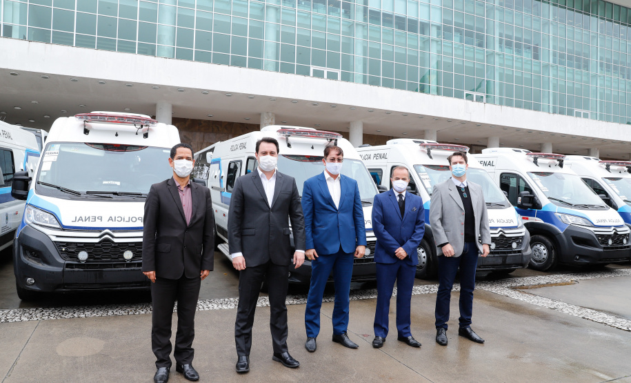 Estado entrega R$ 3,9 milhões em nova frota de veículos ao Departamento Penitenciário