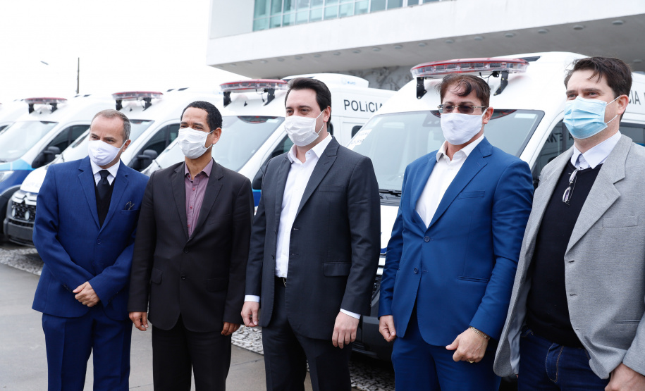 Estado entrega R$ 3,9 milhões em nova frota de veículos ao Departamento Penitenciário