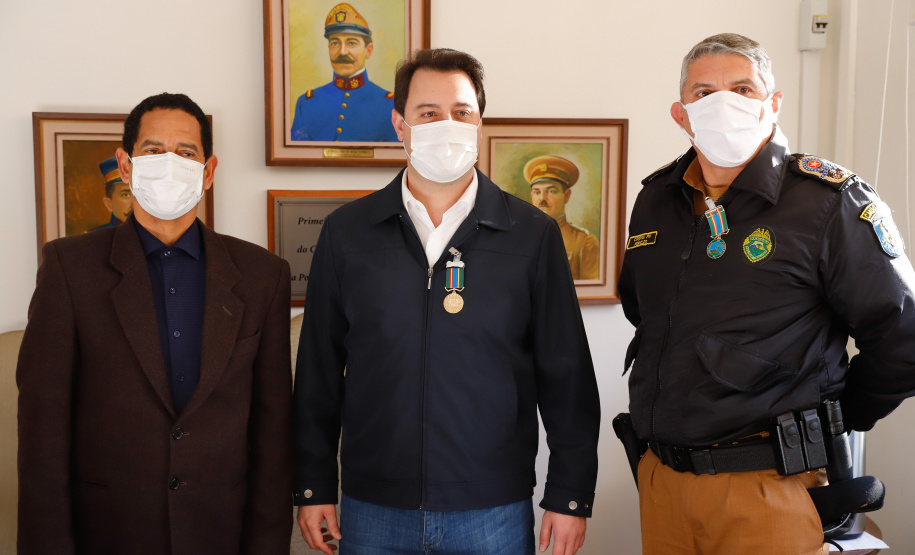 Governador e Secretário da Segurança agradecem trabalho dos bombeiros do Paraná