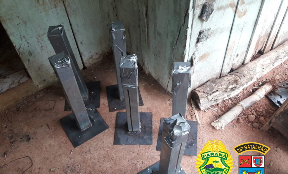 Nos Campos Gerais, PM encontra artefatos explosivos e miguelitos após denúncia anônima