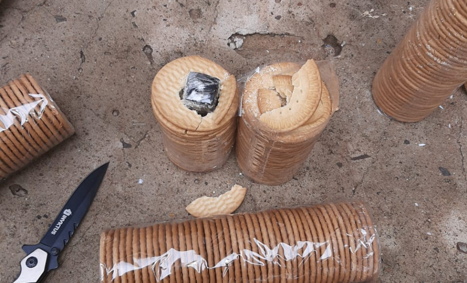 Depen e PM apreendem maconha, cocaína e LSD que seriam entregues a preso de Francisco Beltrão