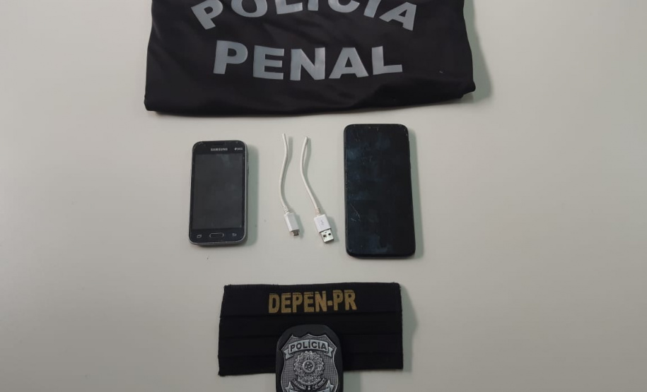 Mais um drone com celulares é aprendido na Hildebrando de Souza