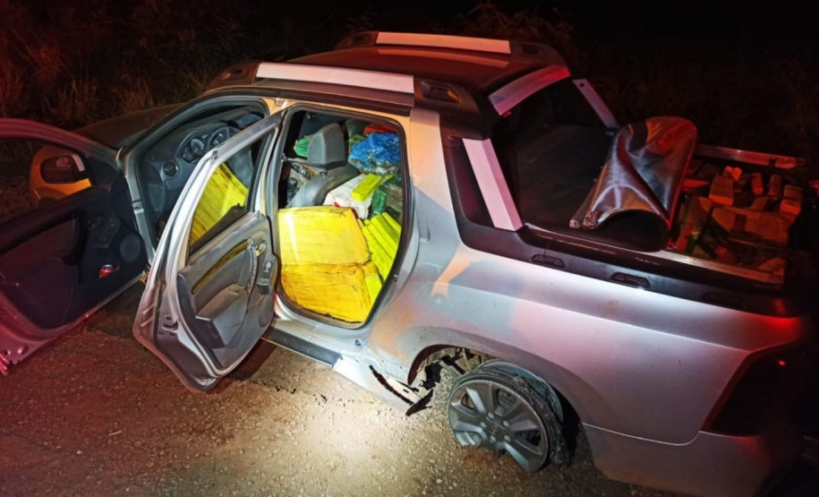 PM apreende mais de três toneladas de maconha em área rural de Toledo, no oeste do Paraná