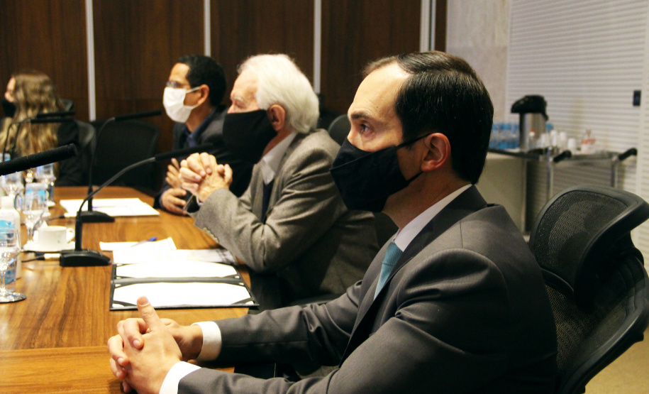 Paraná abre consulta pública do Plano Estadual de Segurança Pública e Defesa Social e firma termo de cooperação com a FIEP