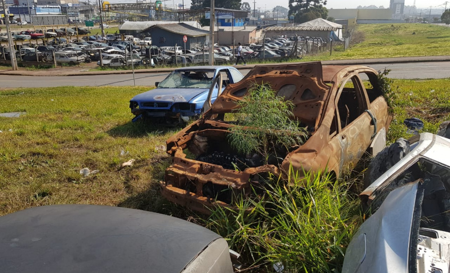 SESP retira veículos do pátio da Delegacia de Fazenda Rio Grande