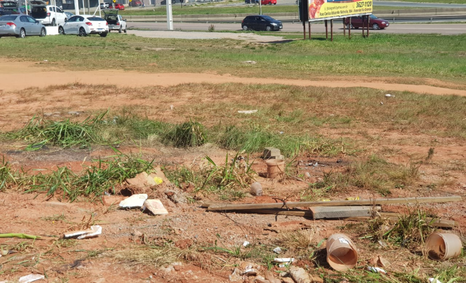 SESP retira veículos do pátio da Delegacia de Fazenda Rio Grande