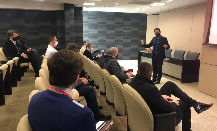 Comitiva da Segurança Pública visita Cooperativa Lar Agroindustrial