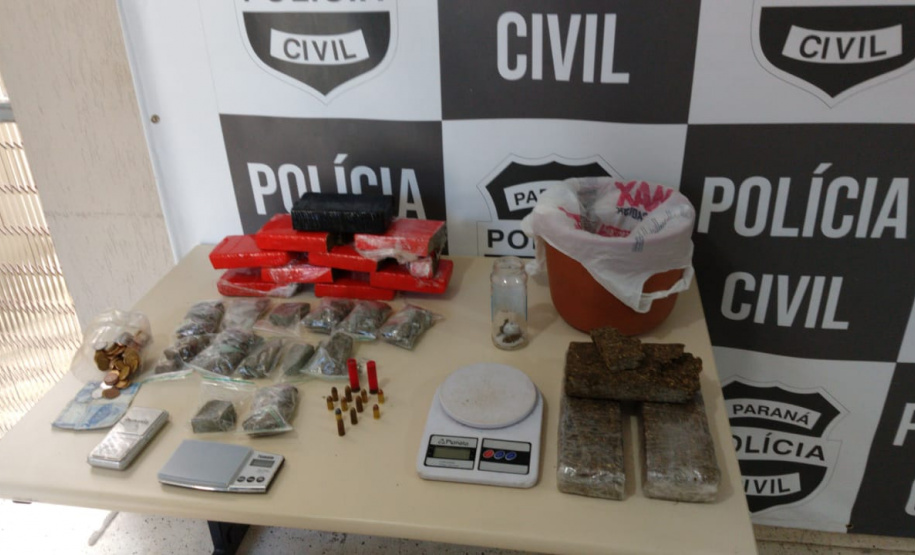 Polícia Civil prende cinco pessoas em operação de combate a furtos e roubos de veículos