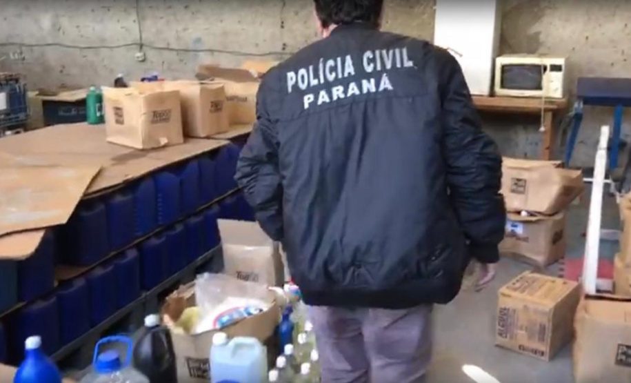 Polícia Civil descobre depósitos clandestinos de álcool em gel falsificados