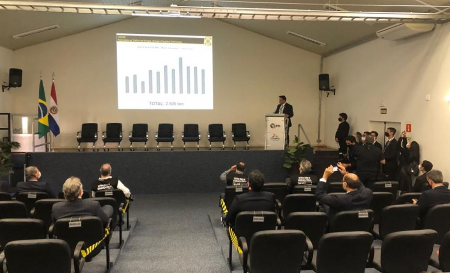 Secretário coronel Marinho participa de divulgação do balanço da 22ª fase da Operação Nova Aliança junto com o ministro da Justiça