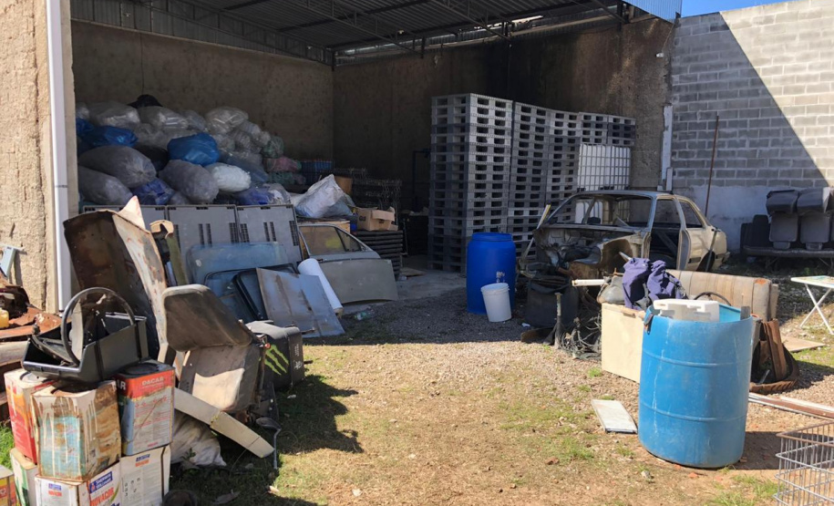 Polícia Civil descobre depósitos clandestinos de álcool em gel falsificados