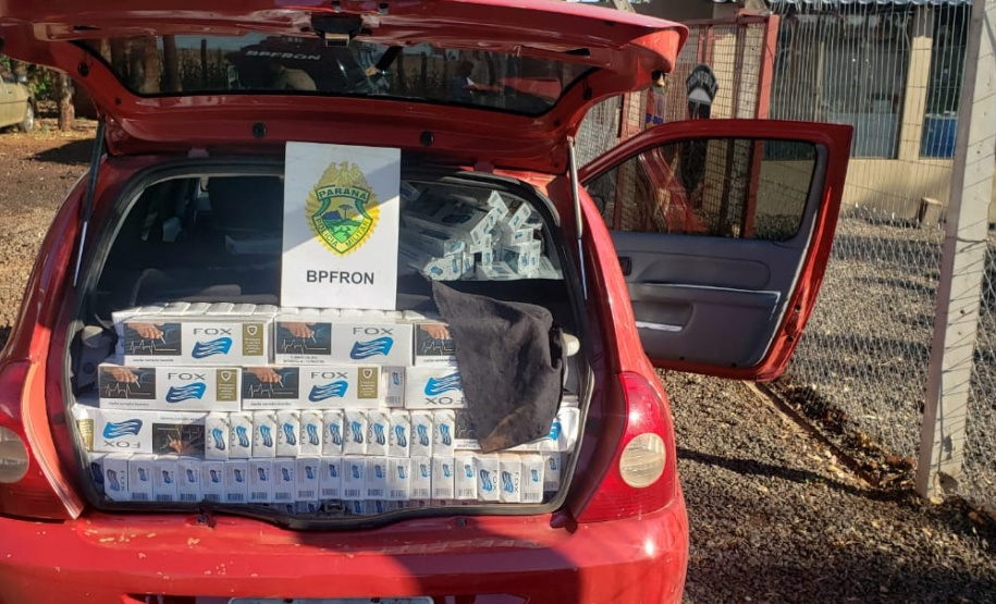 Operação Hórus: BPFron apreende U$ 11 mil dólares e carro carregado com 750 pacotes de cigarros contrabandeados