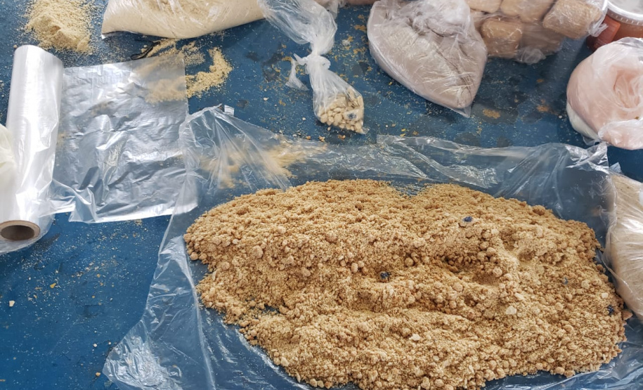 Familiar de preso envia 200 gramas de cocaína misturada à farinha Penitenciária de Francisco Beltrão