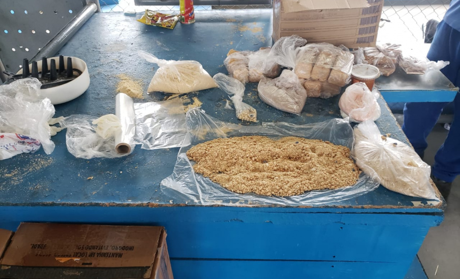 Familiar de preso envia 200 gramas de cocaína misturada à farinha Penitenciária de Francisco Beltrão