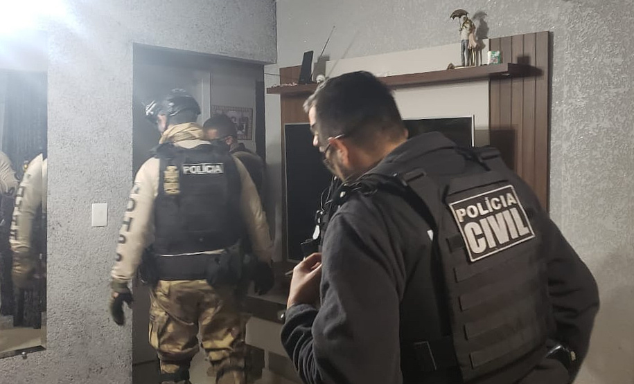 Polícia Civil prende três suspeitos de homicídio ocorrido após festa em motel de Curitiba