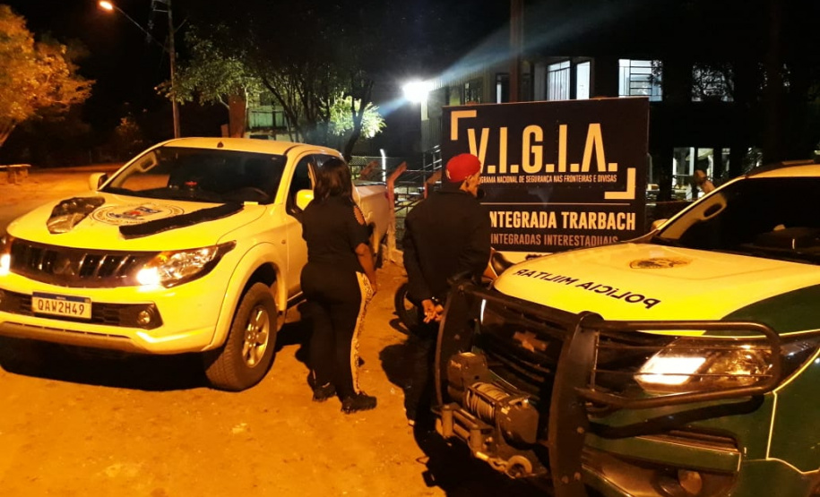 Mulher tenta passar balsa com mais de sete quilos de haxixe e acaba presa pela Polícia Ambiental em Querência do Norte