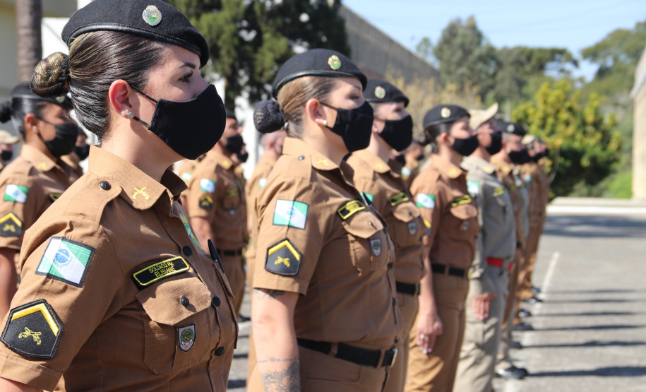 PM forma 47 novos soldados durante solenidade do aniversário de 166 anos