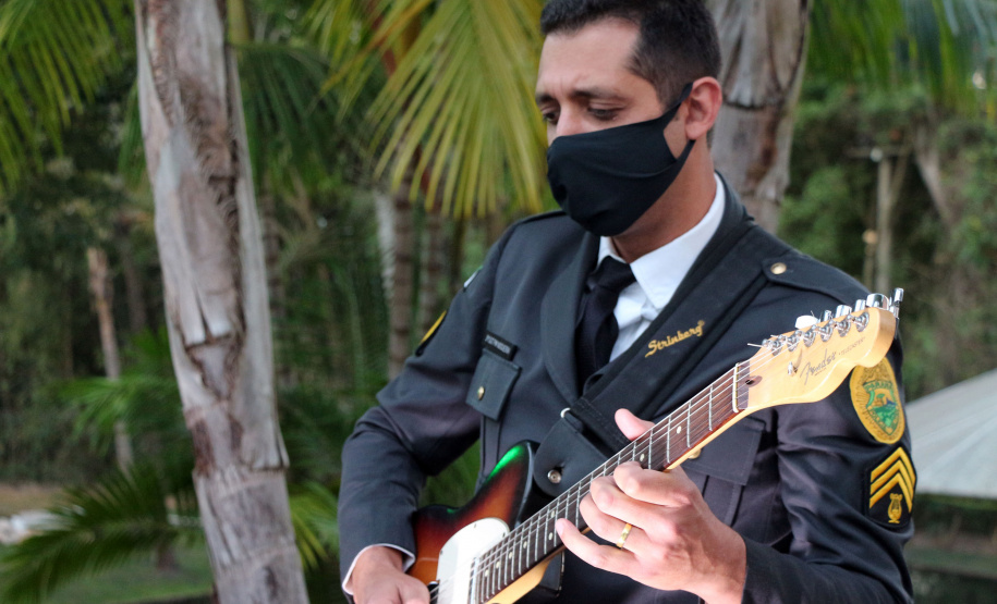 Live Sertaneja Solidária leva diversão e solidariedade para a população de Umuarama e região