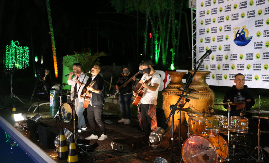 Live Sertaneja Solidária leva diversão e solidariedade para a população de Umuarama e região