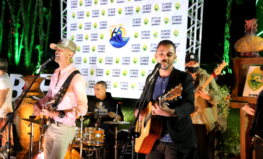 Live Sertaneja Solidária leva diversão e solidariedade para a população de Umuarama e região