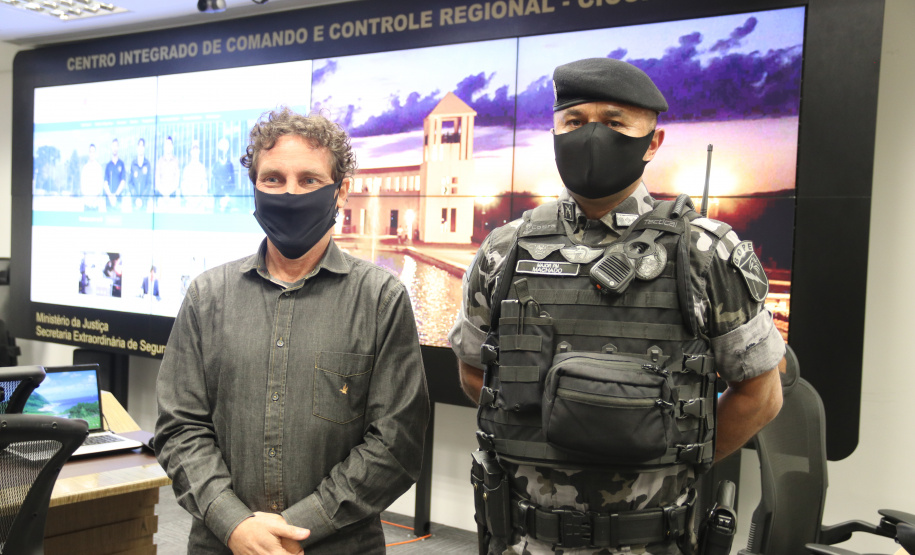 Assinatura de termo entre SESP, BOPE e prefeitura de Piraquara