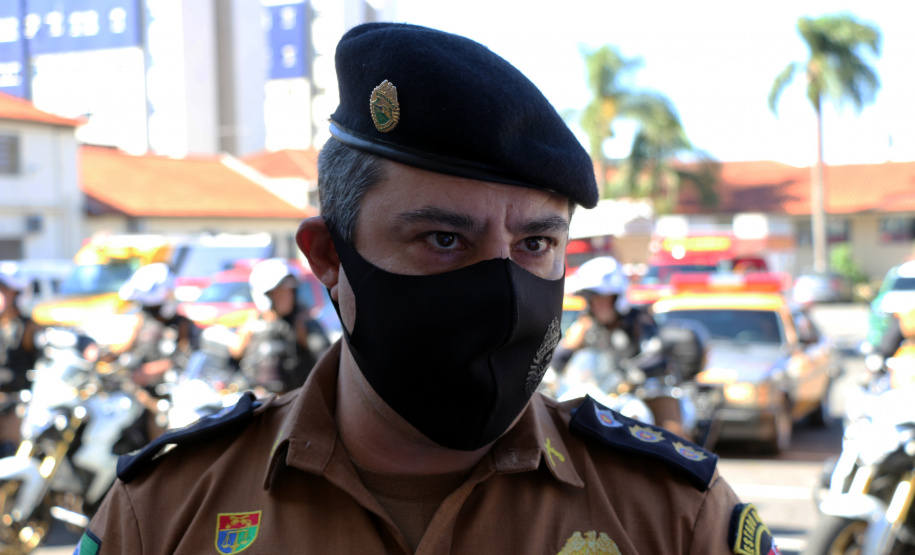 Inédito desfile motorizado da PM passa por cartões-postais da capital em alusão aos 166 anos da Corporação