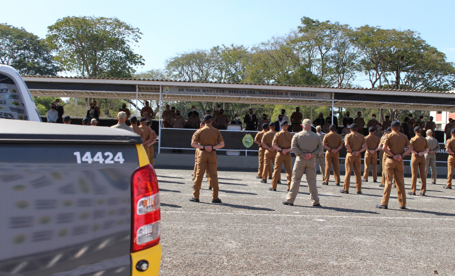 PM forma 47 novos soldados durante solenidade do aniversário de 166 anos