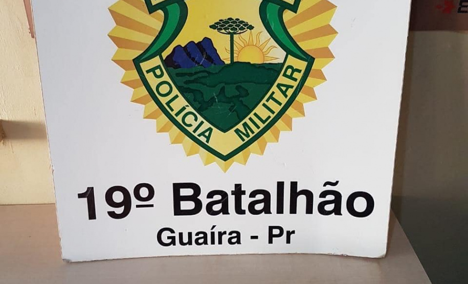 Em situações distintas, policiais militares apreendem mais de 12 quilos de maconha e 30 caixas de cigarros contrabandeados no Oeste do estado