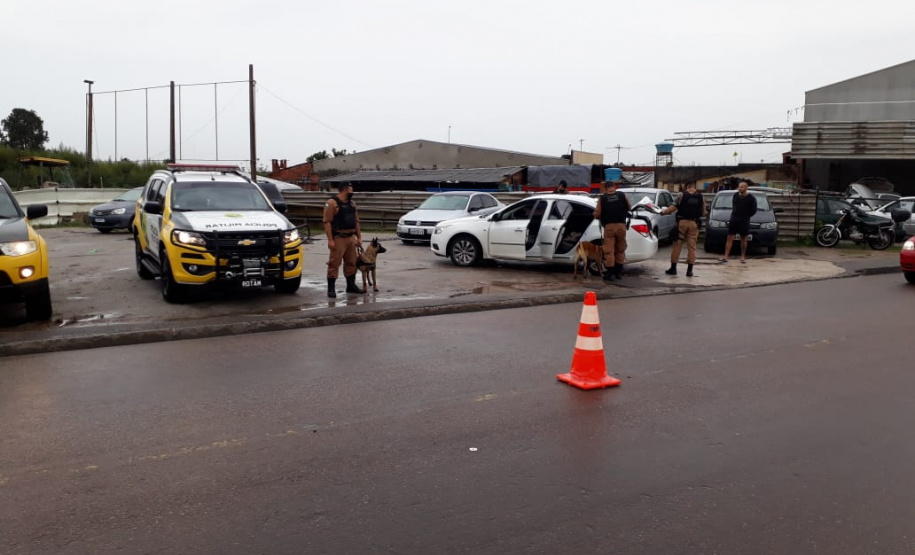 Operação do BPGd em Piraquara resulta em três prisões e um veículo recuperado