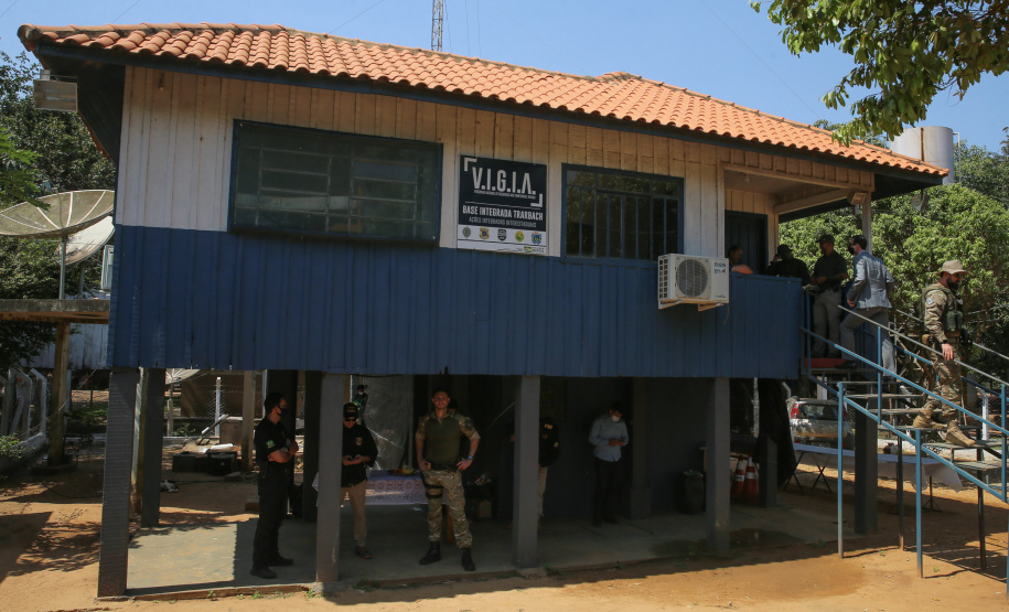 Base integrada reforça policiamento na faixa de fronteira do PR e do MS