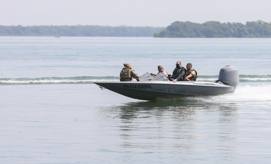 Base integrada reforça policiamento na faixa de fronteira do PR e do MS