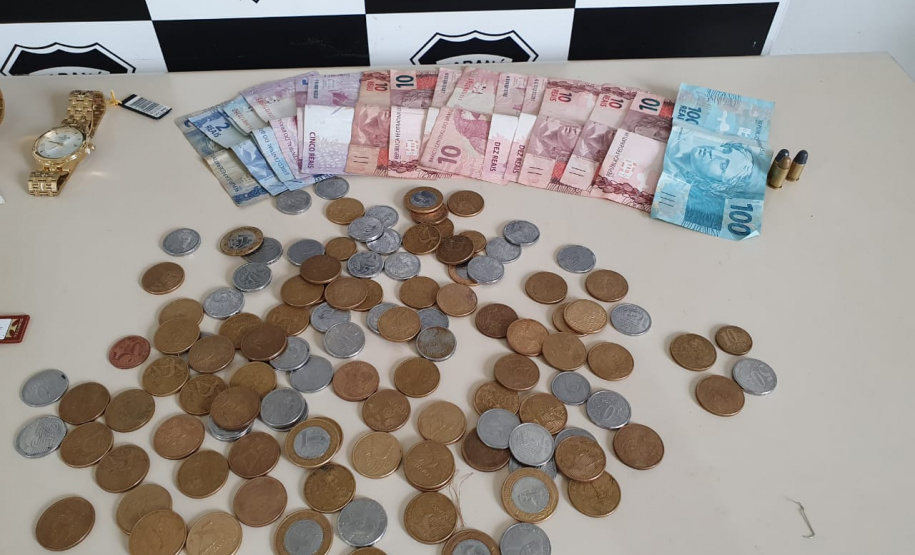 Polícia Civil prende suspeito de furto de relógios avaliados em R$ 11 mil em Arapoti