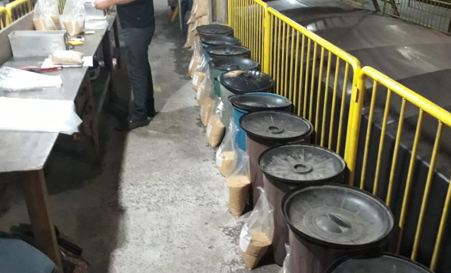 PCPR prende suspeitos de adulterar carga de soja e lesar empresa em ao menos US$ 1 milhão