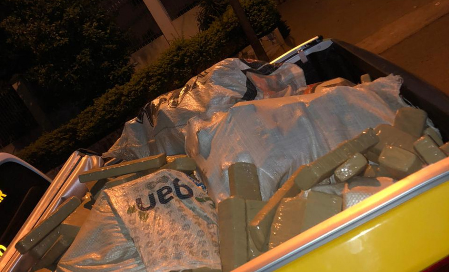 No Oeste do estado, PM apreende quase meia tonelada de maconha em situações distintas