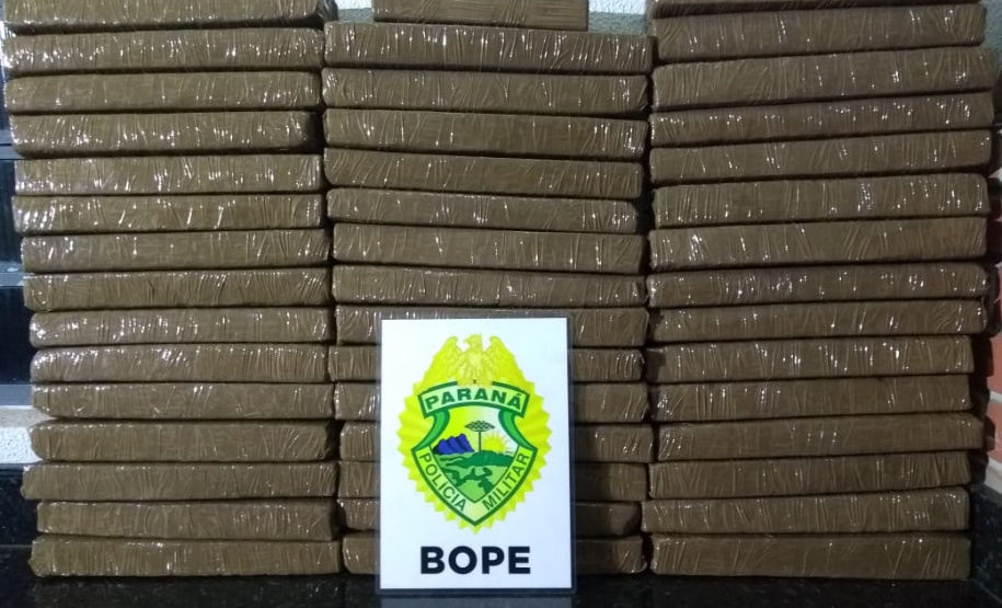 Equipes do BOPE apreendem quase 40 quilos de maconha e três armas de fogo na Capital e Interior do estado