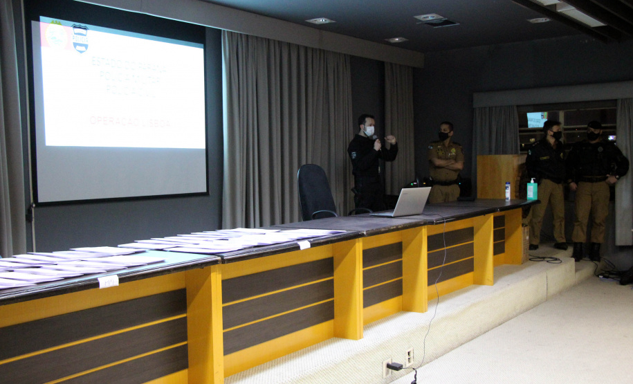 Polícias Civil e Militar prendem 15 envolvidos com tráfico de drogas