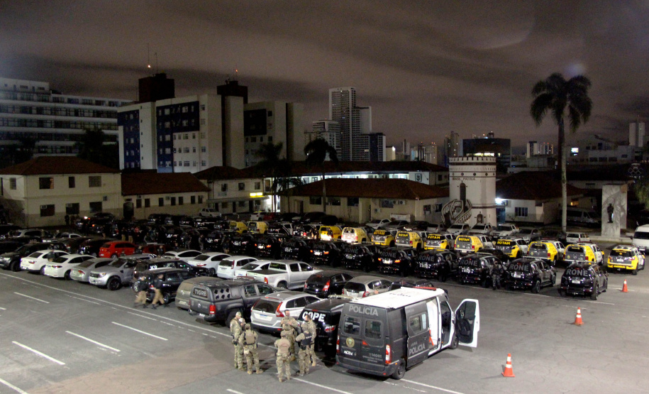 Polícias Civil e Militar prendem 15 envolvidos com tráfico de drogas