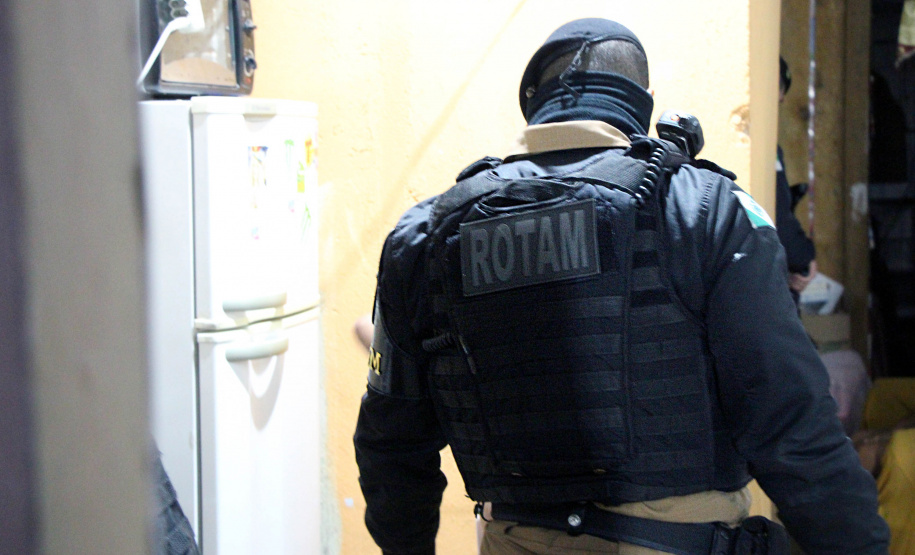Polícias Civil e Militar prendem 15 envolvidos com tráfico de drogas